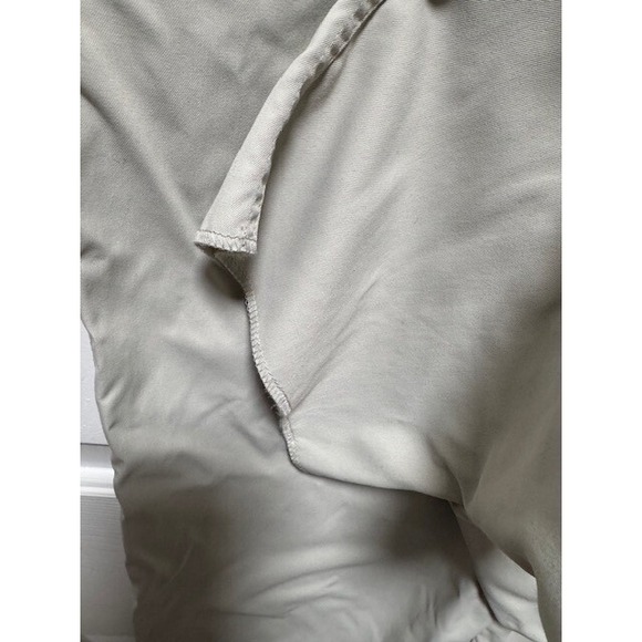 EUC Tilley straight leg adjustable waist straight leg tan trouser pants Size 12 - Picture 4 of 7